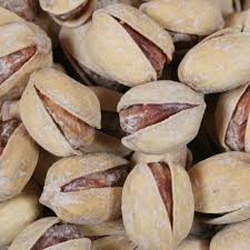 Salt pistachios - type 1