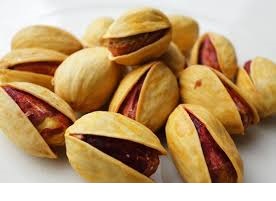 shelled roasted pistachio nuts
